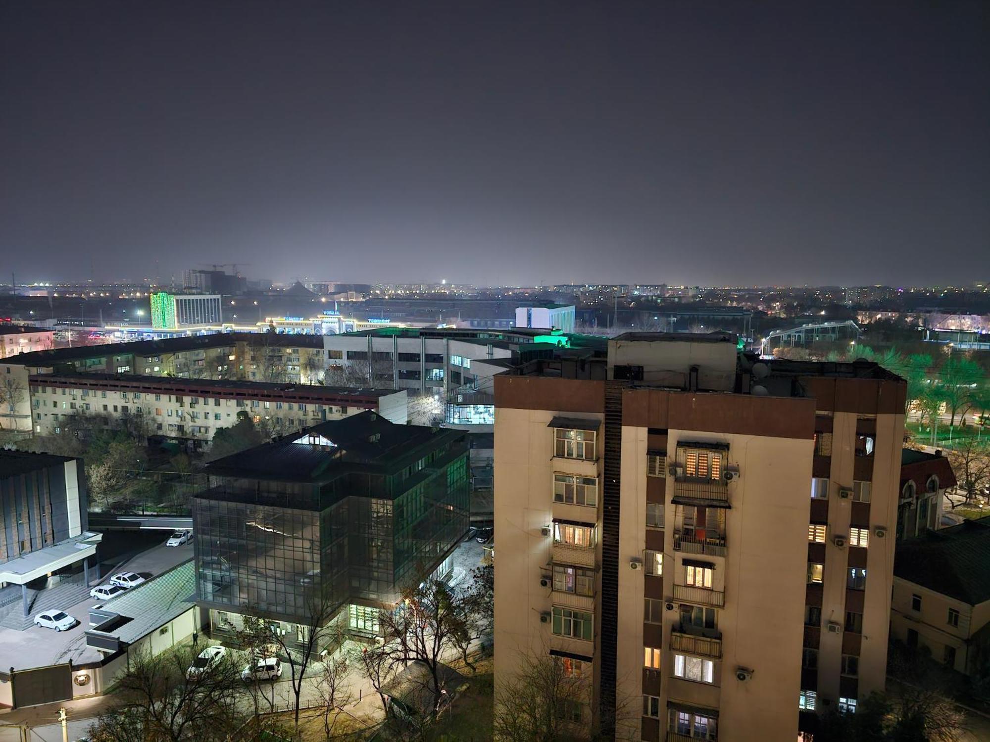 Magnificent Apartment In Nrg Oybek タシュケント エクステリア 写真